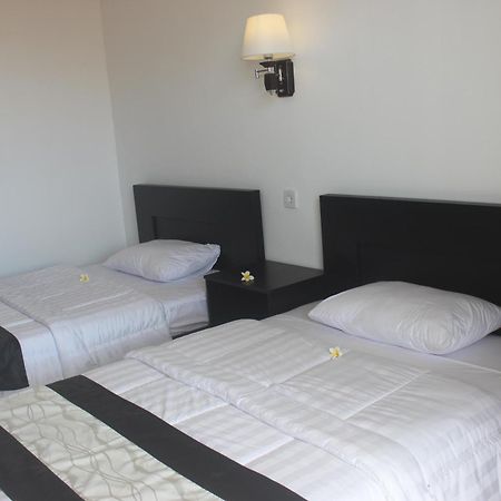 Silvy Guesthouse Canggu Exterior foto